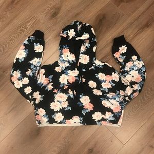 Cropped Hoodie with Flowers